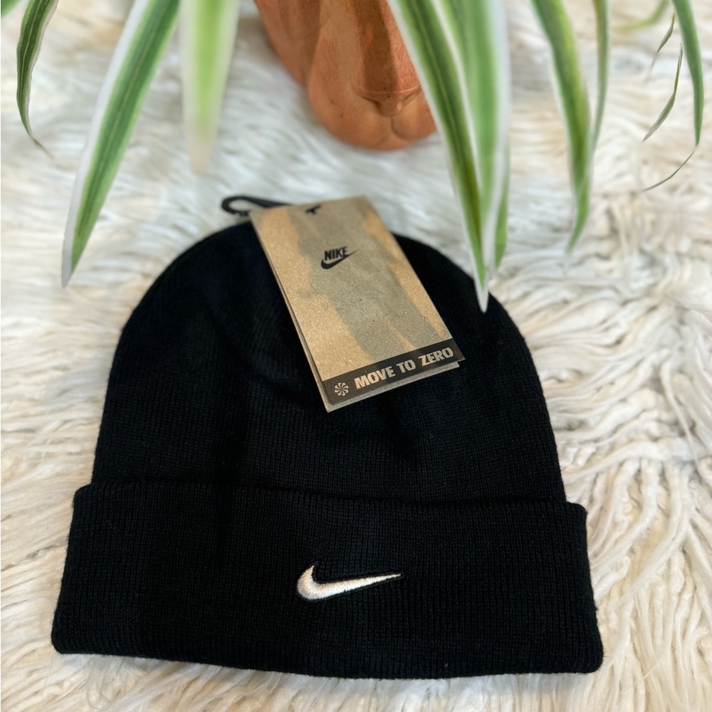 New🌿Nike Terra Swoosh Beanie hat